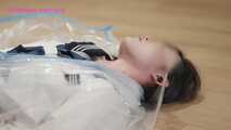 Xiaoyu Saved Herself After Blackout in Vacuum Bag 6