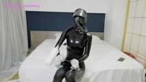 Xiaomeng in Latex Rebreathing 10