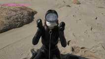 Xiaomeng Latex Breathplay at the Beach 4