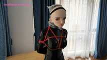 Xiaomeng Becomes a Latex Doll 5